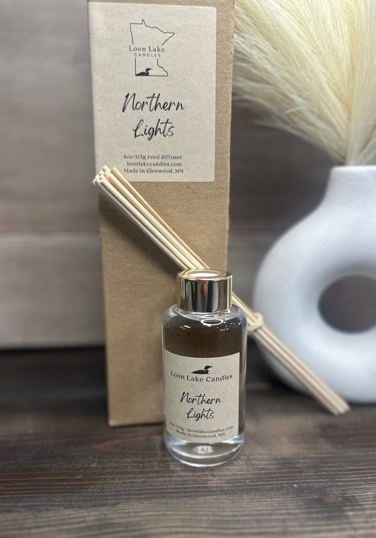 Northern Lights 4 oz Reed Diffuser Loon Lake Candles