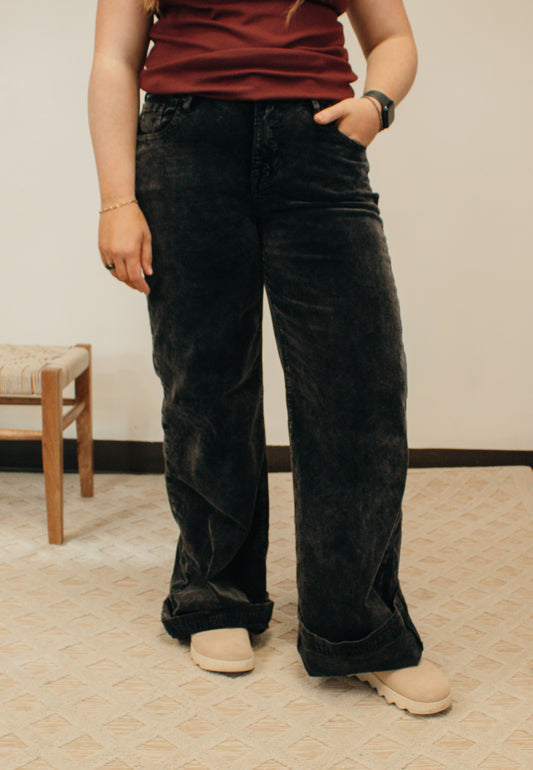 Risen: Easy Street Corduroy Pants