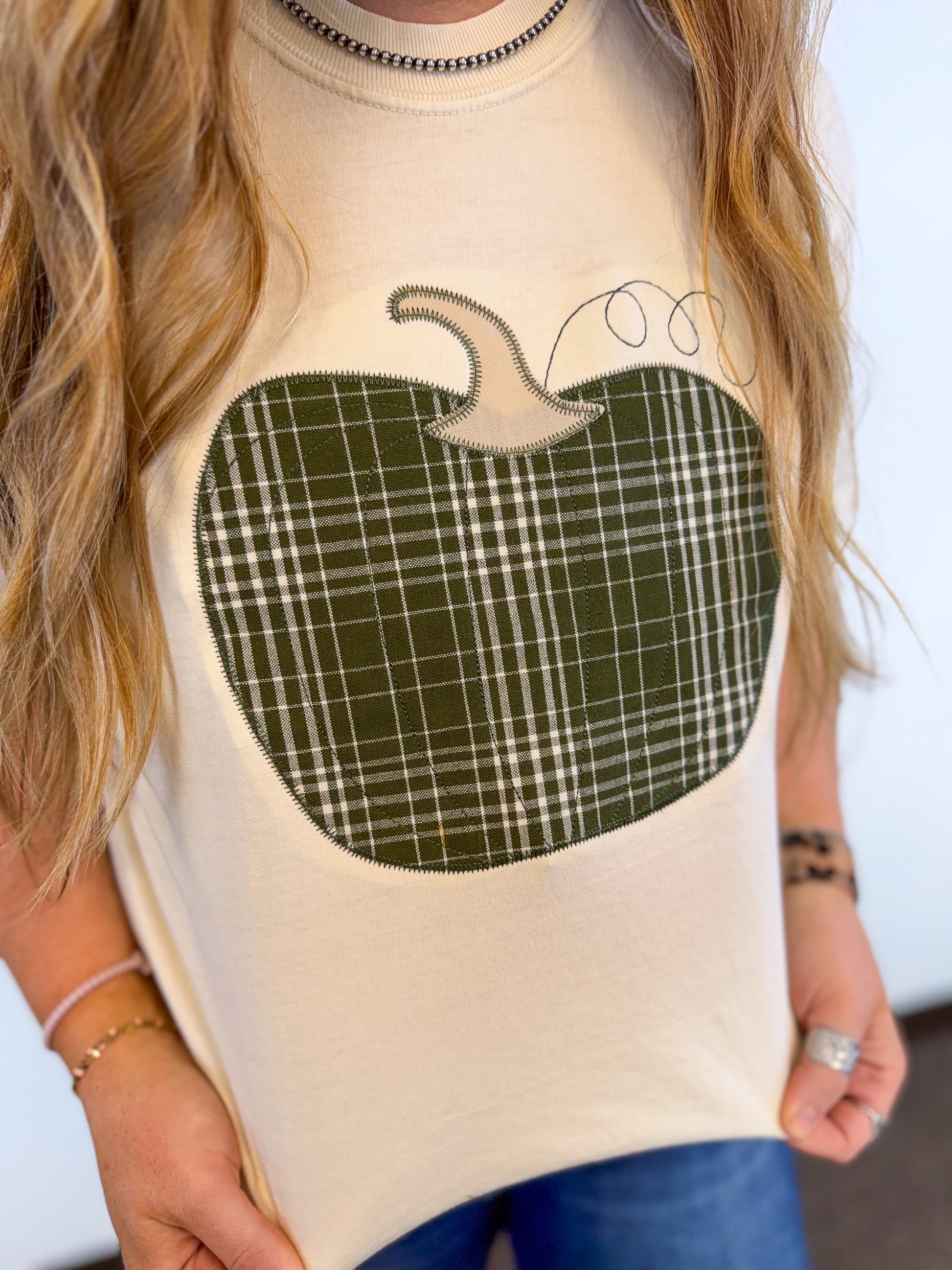 Green Plaid Appliqué Pumpkin Graphic Tee