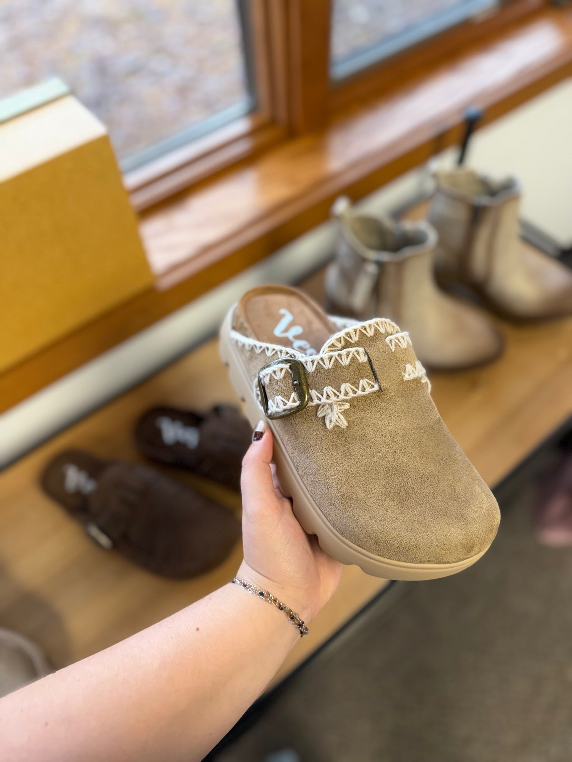 Very G: Maeve Clog